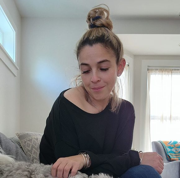 Meet your Posher, Xio - Picture 1 of 1